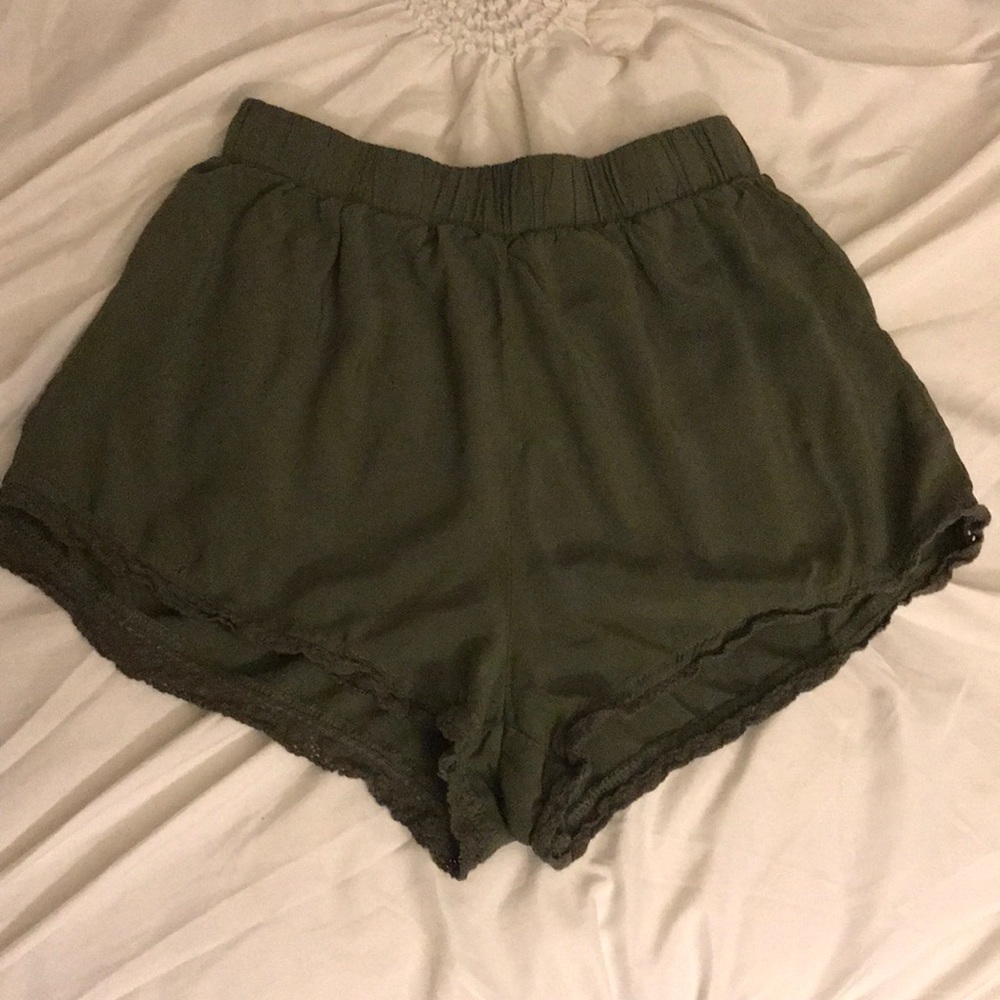 Forever 21 Women’s High Wasted Shorts- Size Small